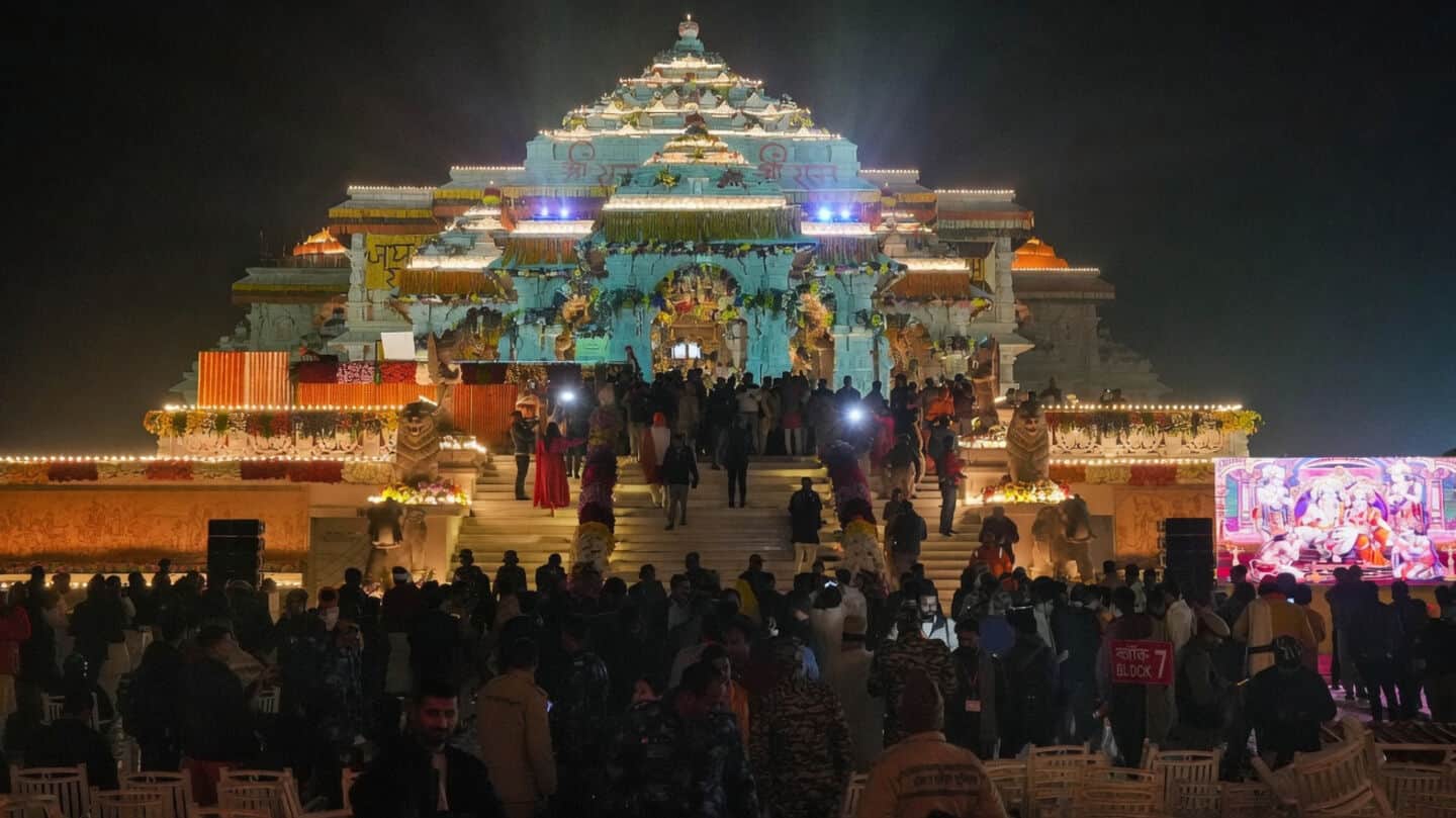 Ram Temple Trust seeks Ayodhya CEO, seers push Ram sevaks