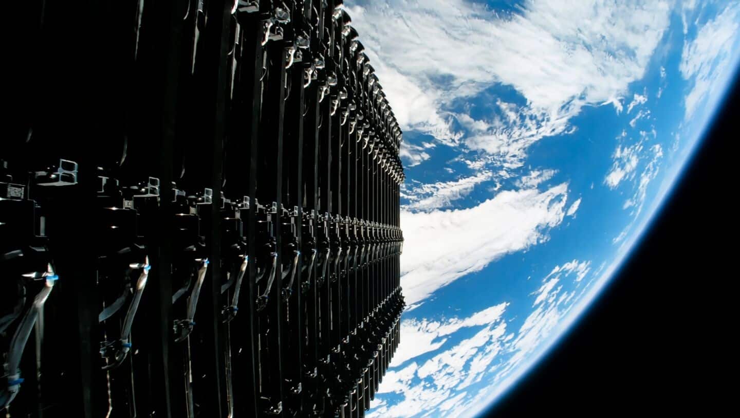 SpaceX launches its 10,000th Starlink satellite