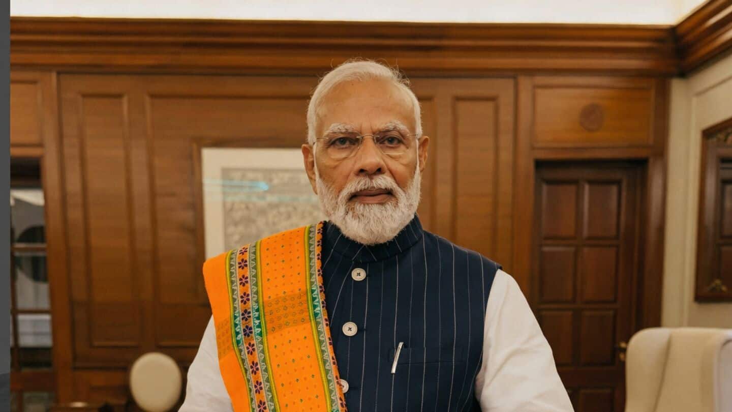 PM Modi urges youth to make GRWM handloom videos
