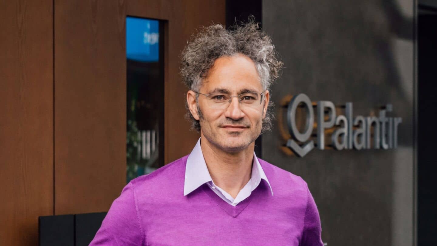 Palantir CEO Alex Karp urges practical AI use over 'tokenmaxxing'