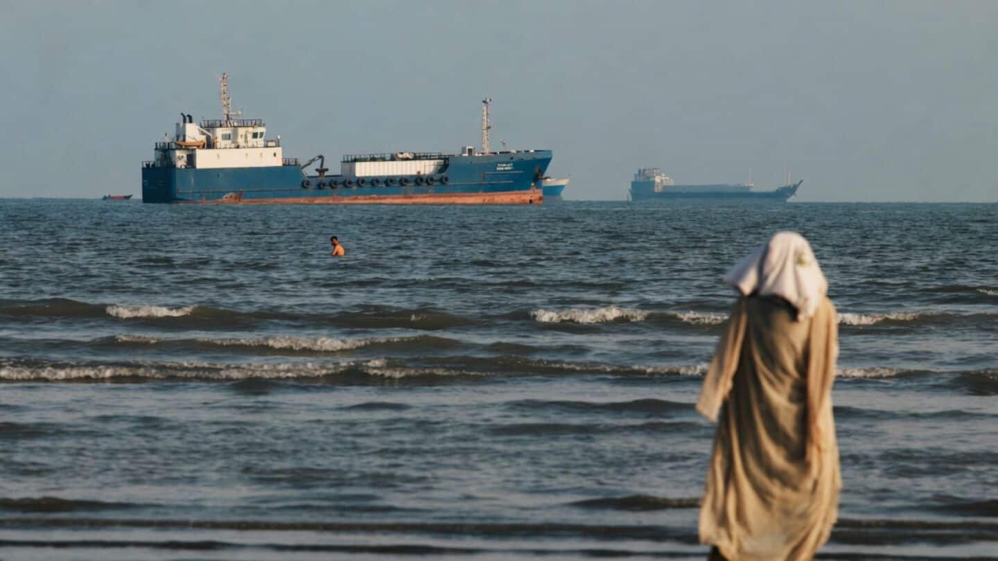Iran increases Gulf ship attacks to pressure US before midterms