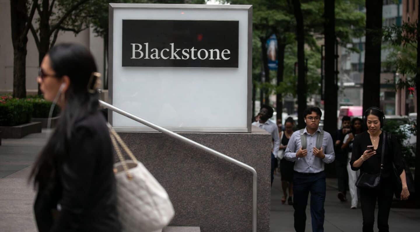 Blackstone seeks $36 billion in debt for Anthropic's Google chips