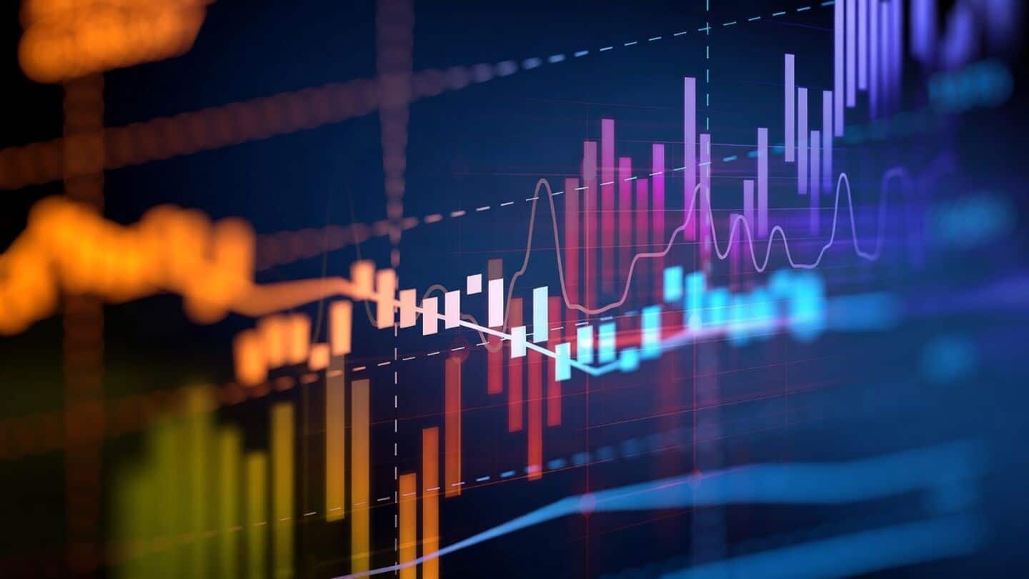 HDFC Bank shares slip almost 2% to ₹690.65 52-week low