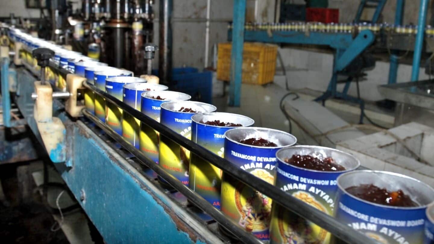 TDB prepping 8L aravana prasadam for Thulam, 75L for Mandalam-Makaravilakku