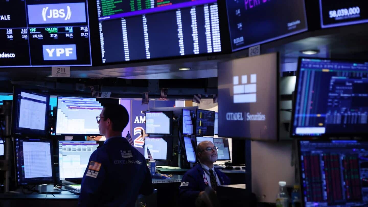 US stocks drop as oil jumps after Masoud Pezeshkian hint