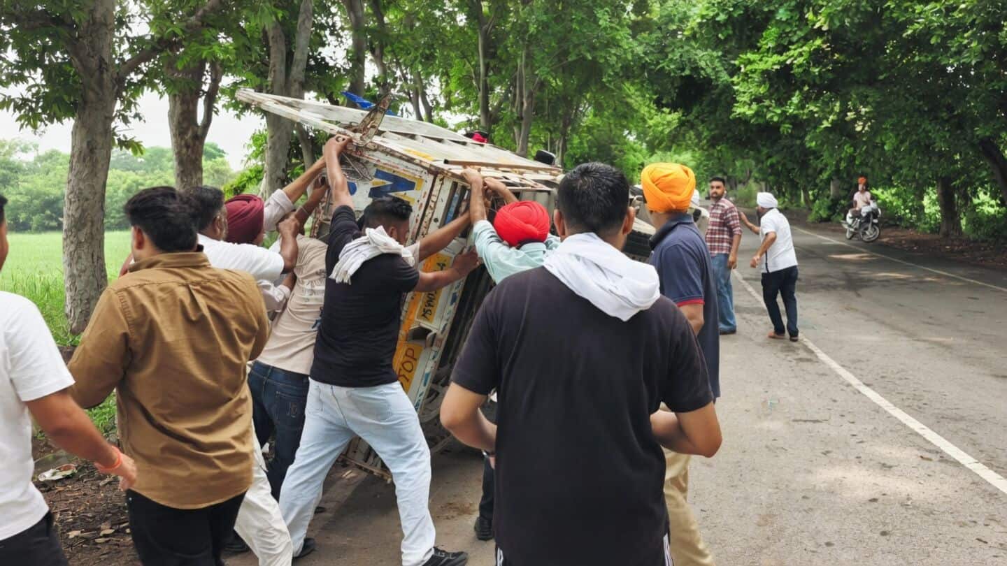 Six-year-old killed in Rial Majri pickup overturn, about 25 injured