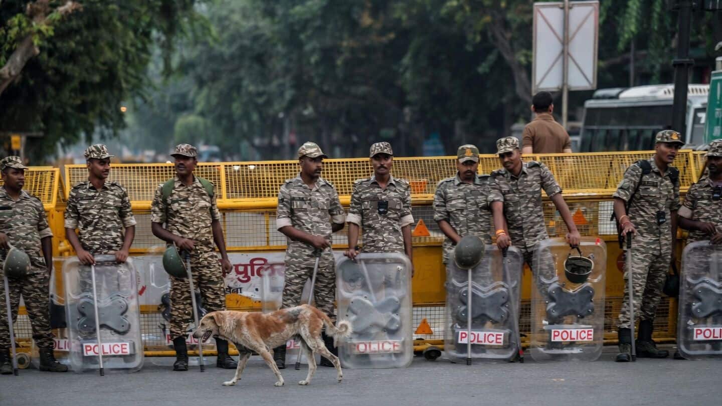Jantar Mantar loses official protest status, Delhi Police moves protests
