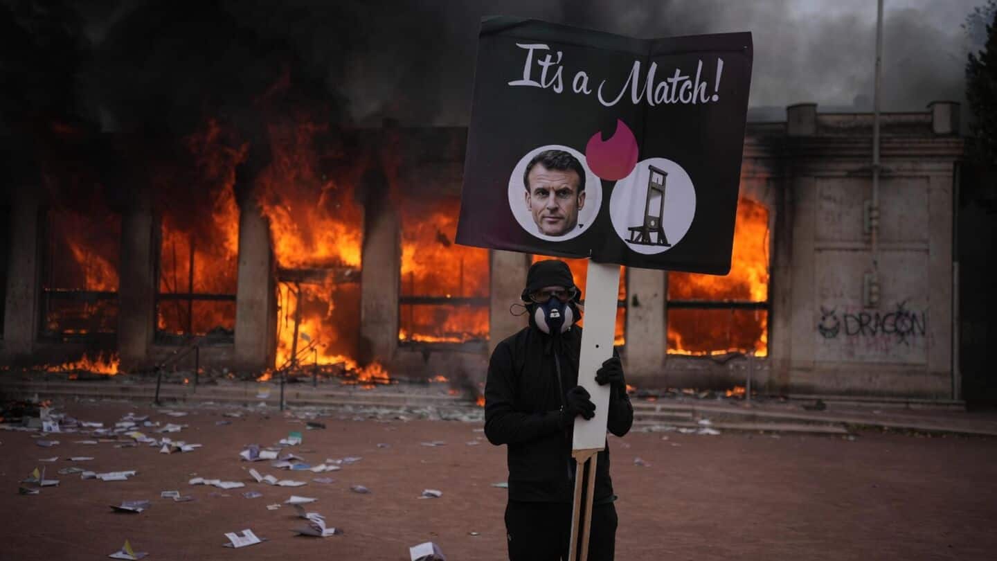 President Macron to address nation tonight amid violent nationwide protests