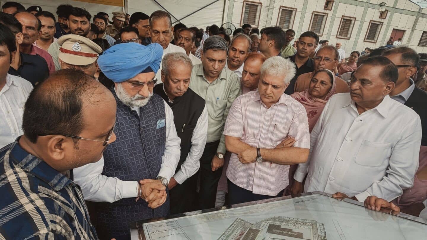 Lieutenant Governor lays foundation for Delhi's 1st dedicated dog shelter