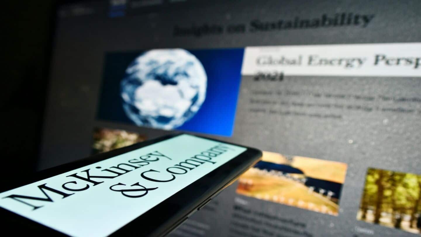 McKinsey encourages April 2026 AI tool use in interviews