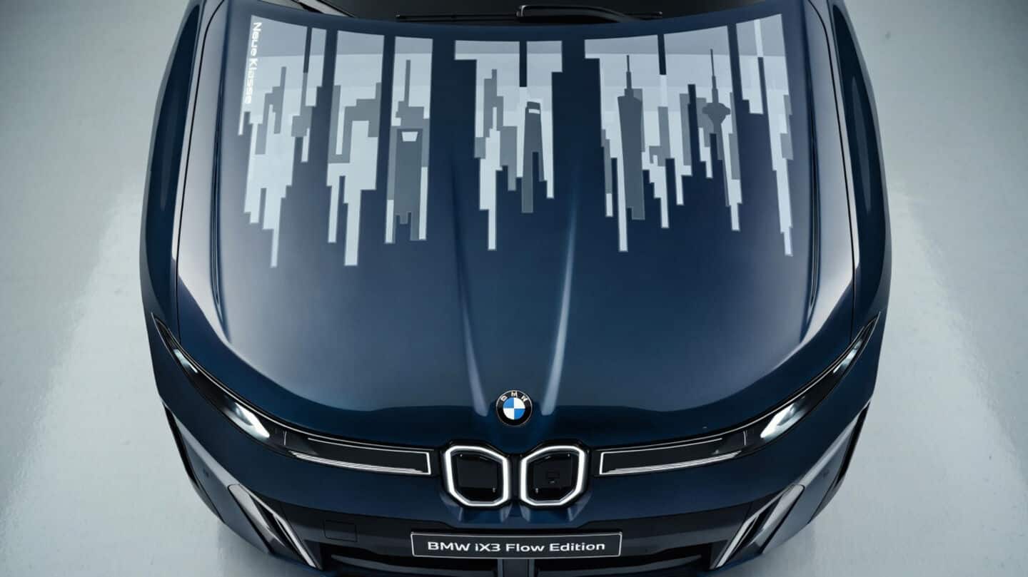 BMW shows iX3 Flow with E Ink hood in Beijing