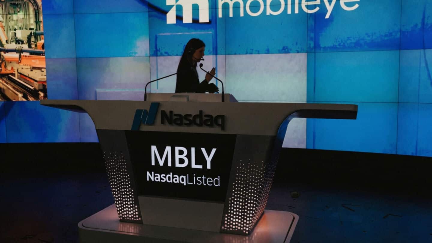 Mobileye plans 100 robotaxis in major US city by 2027