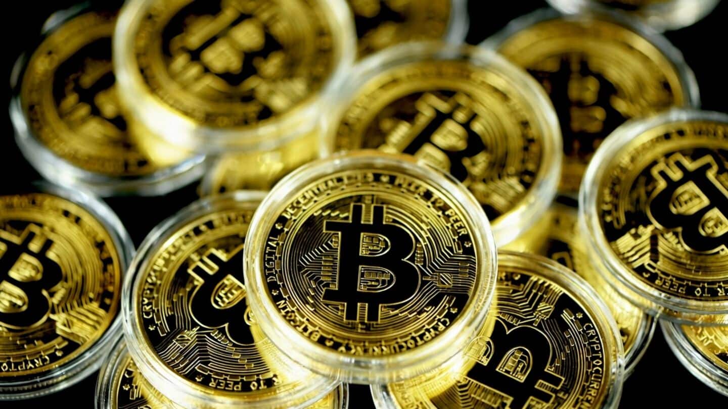 ETF inflows lift Bitcoin above $86,000, Ethereum near $2,750