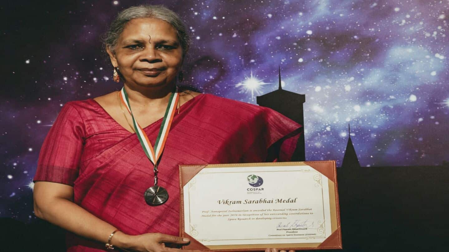 Annapurni Subramaniam 1st Indian woman wins COSPAR Vikram Sarabhai Medal
