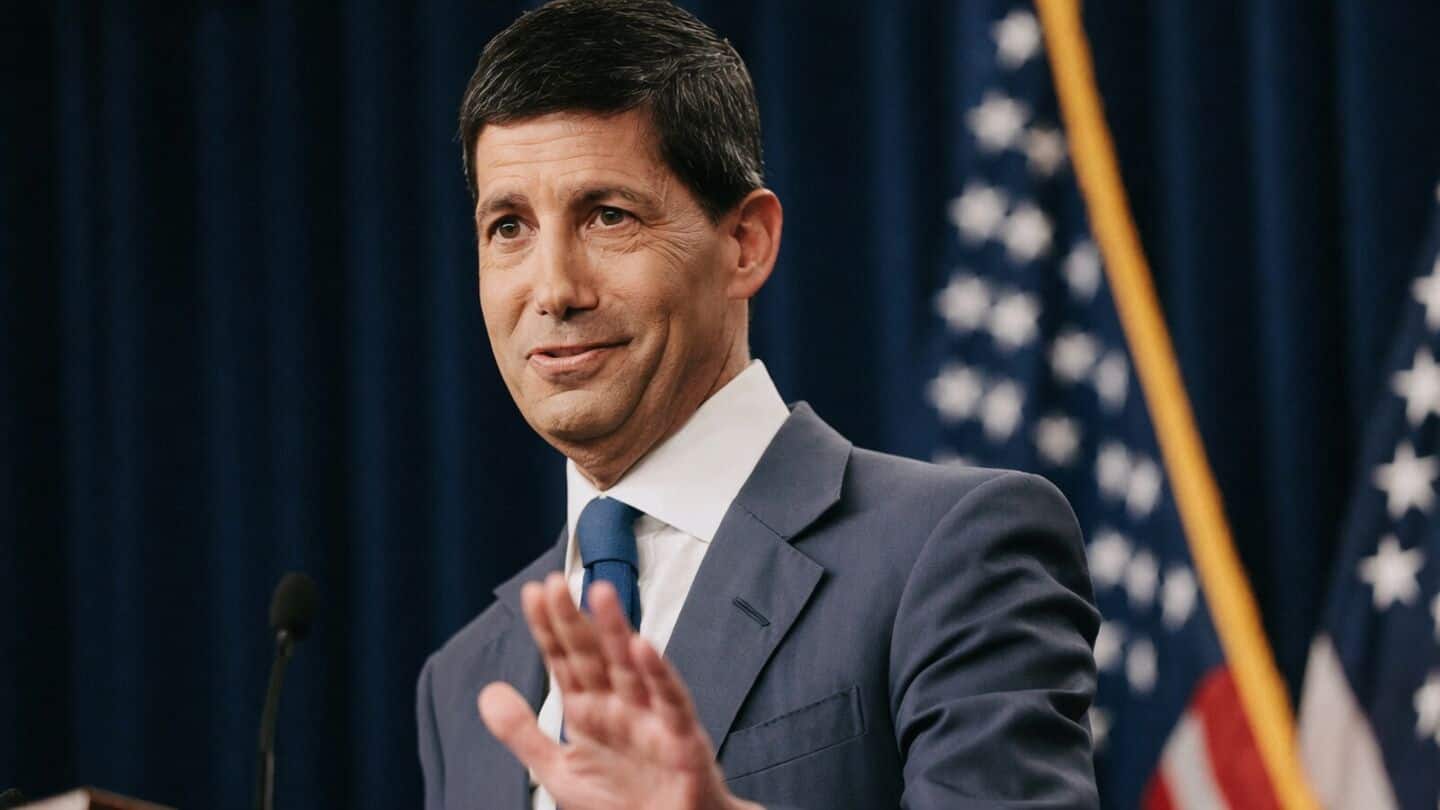 US Treasury yields steady before Kevin Warsh speech 30-year 5.21%