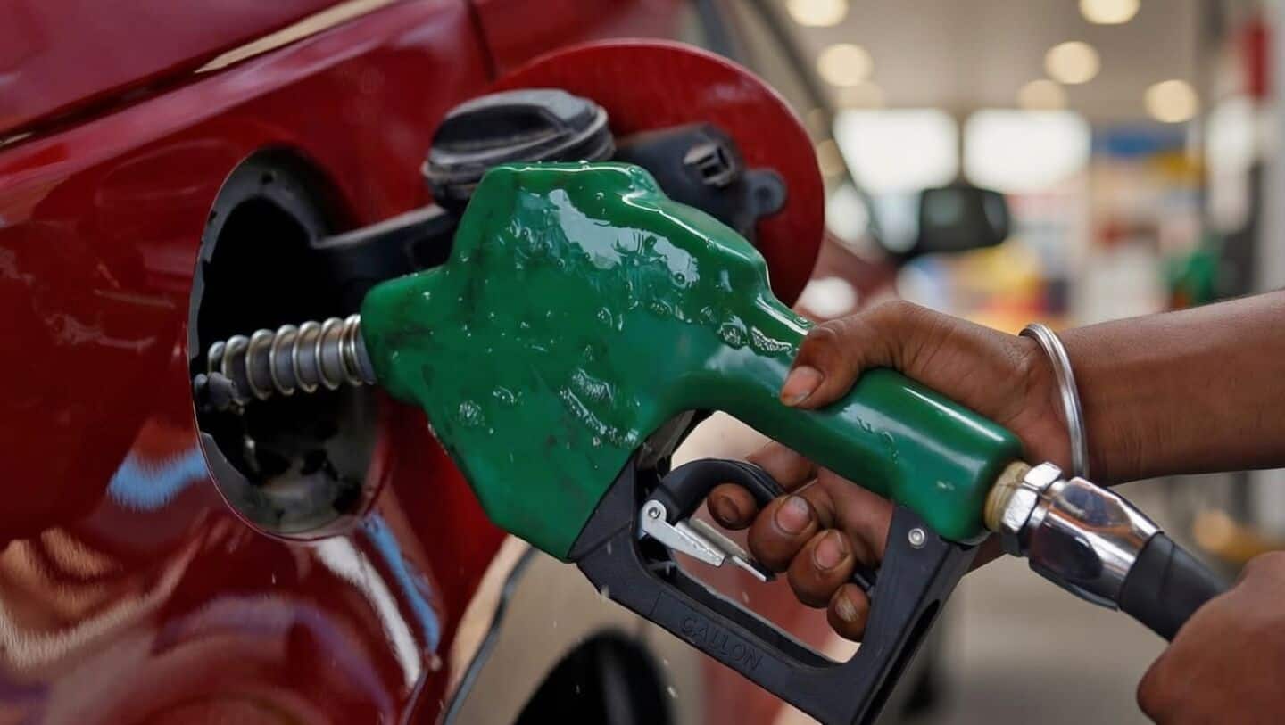 Uttar Pradesh gasoline pump manager accused of denying ambulance fuel