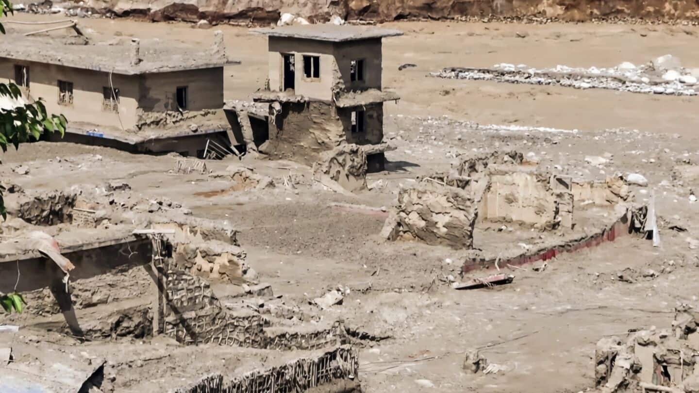 Tibet glacier collapse floods Nepal, 21 rescued, 320 Indians missing