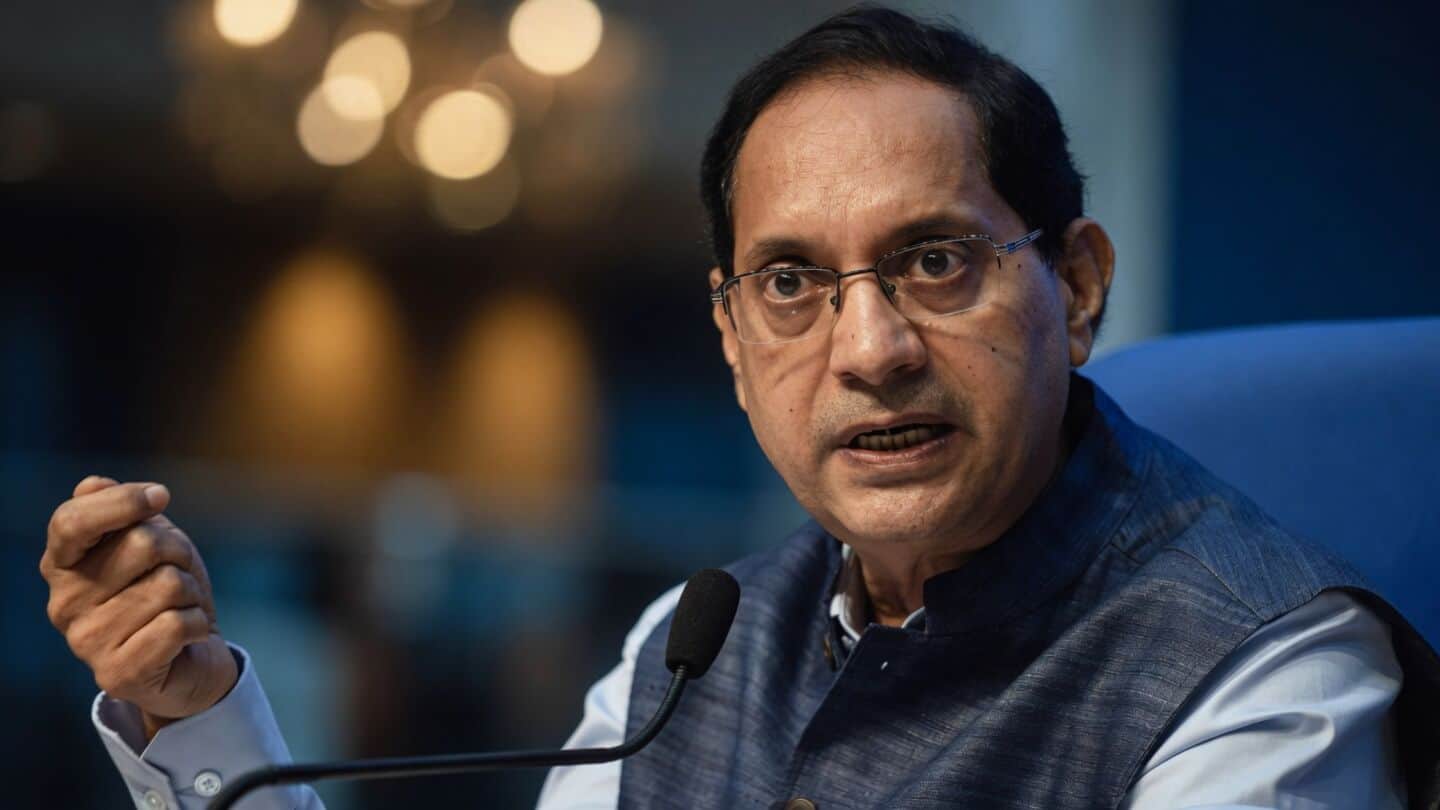 Tuhin Kanta Pandey announces SEBI AI rules for capital markets