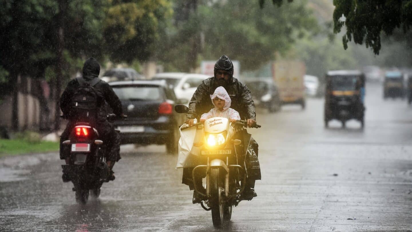 IMD warns of heavy rain, storms across Maharashtra, Odisha, Jharkhand