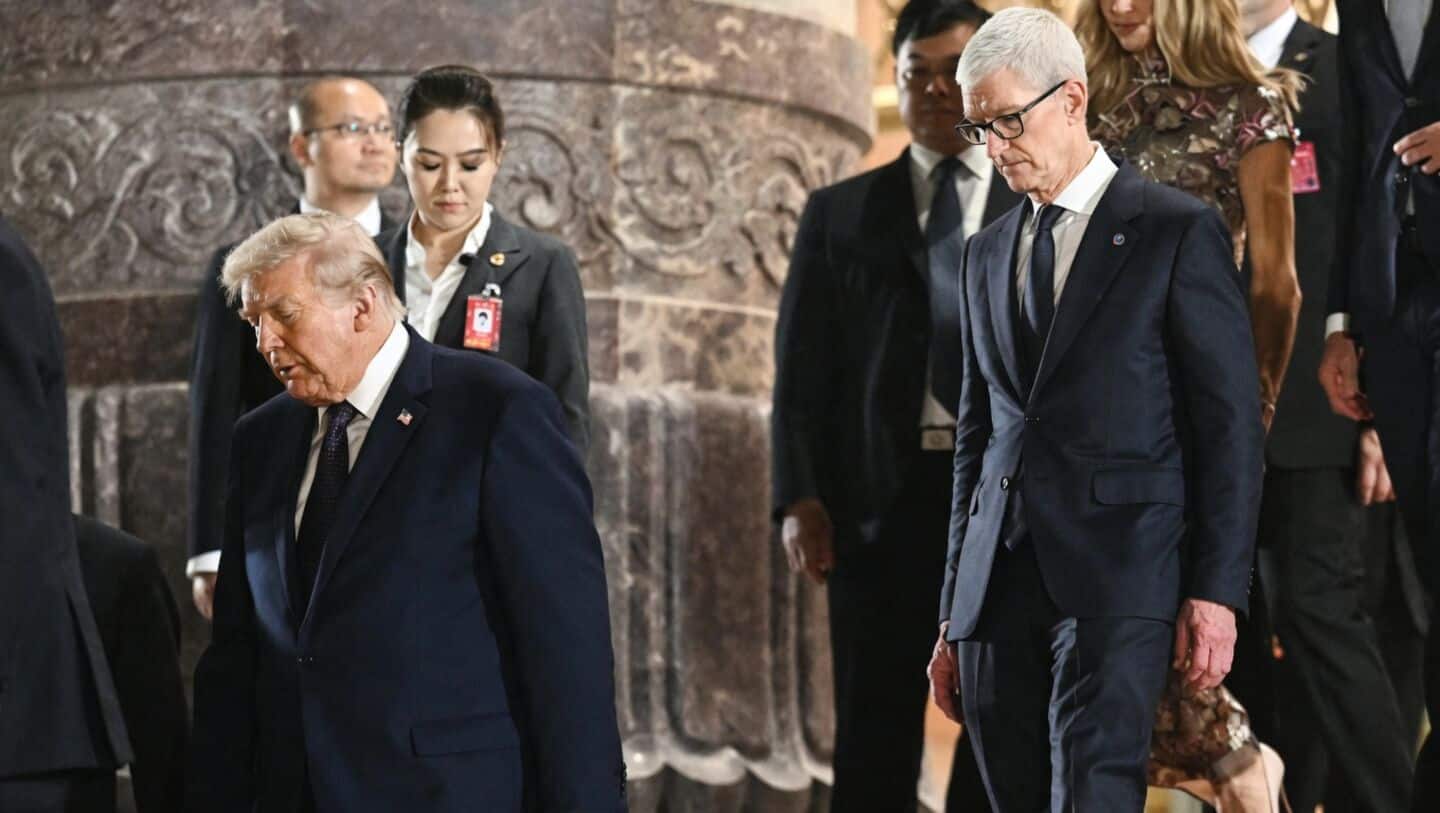 Trump faces Apple Micron dispute over Chinese memory chips