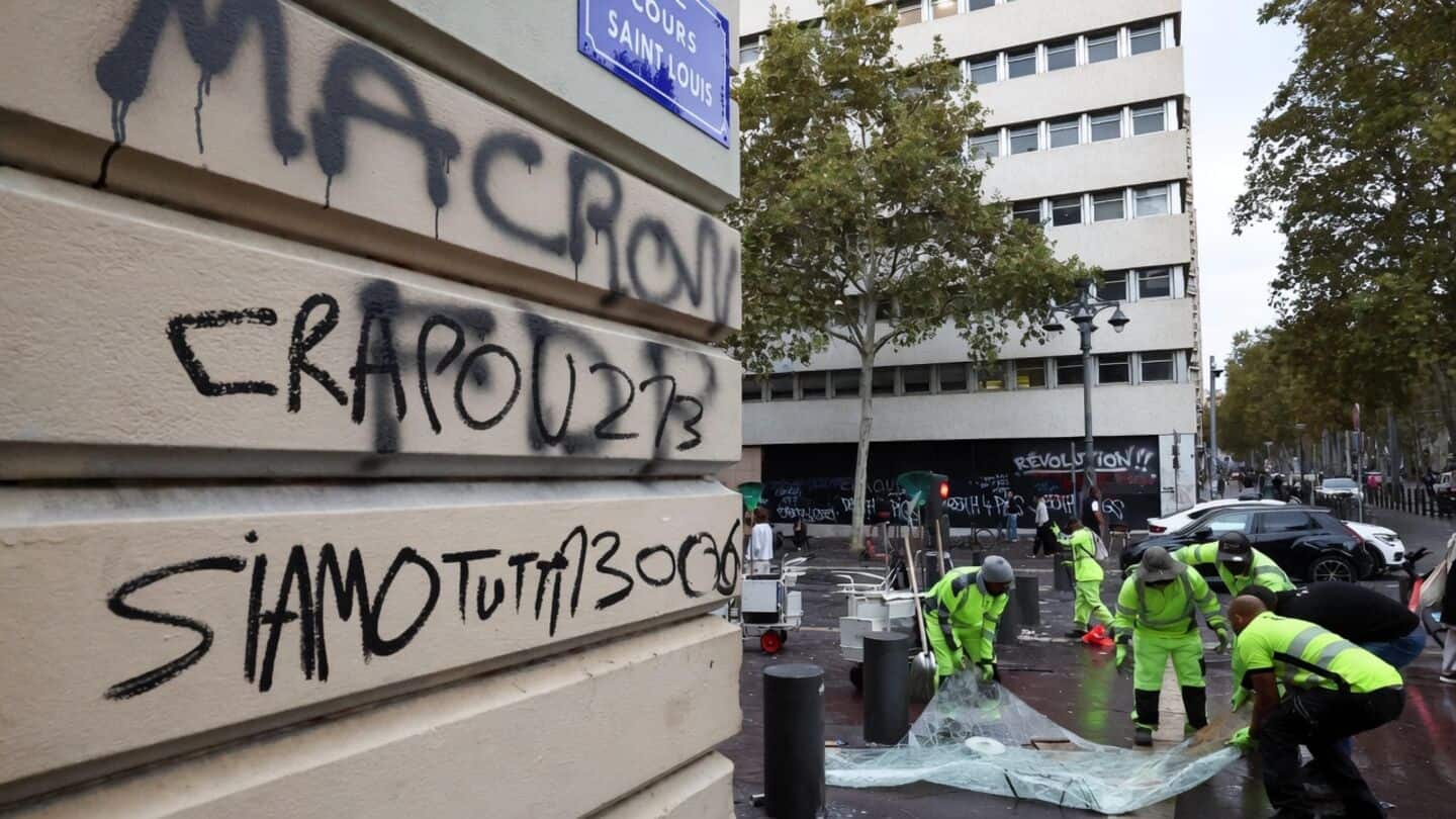 France arrests over 1,800 amid unrest over poor school conditions