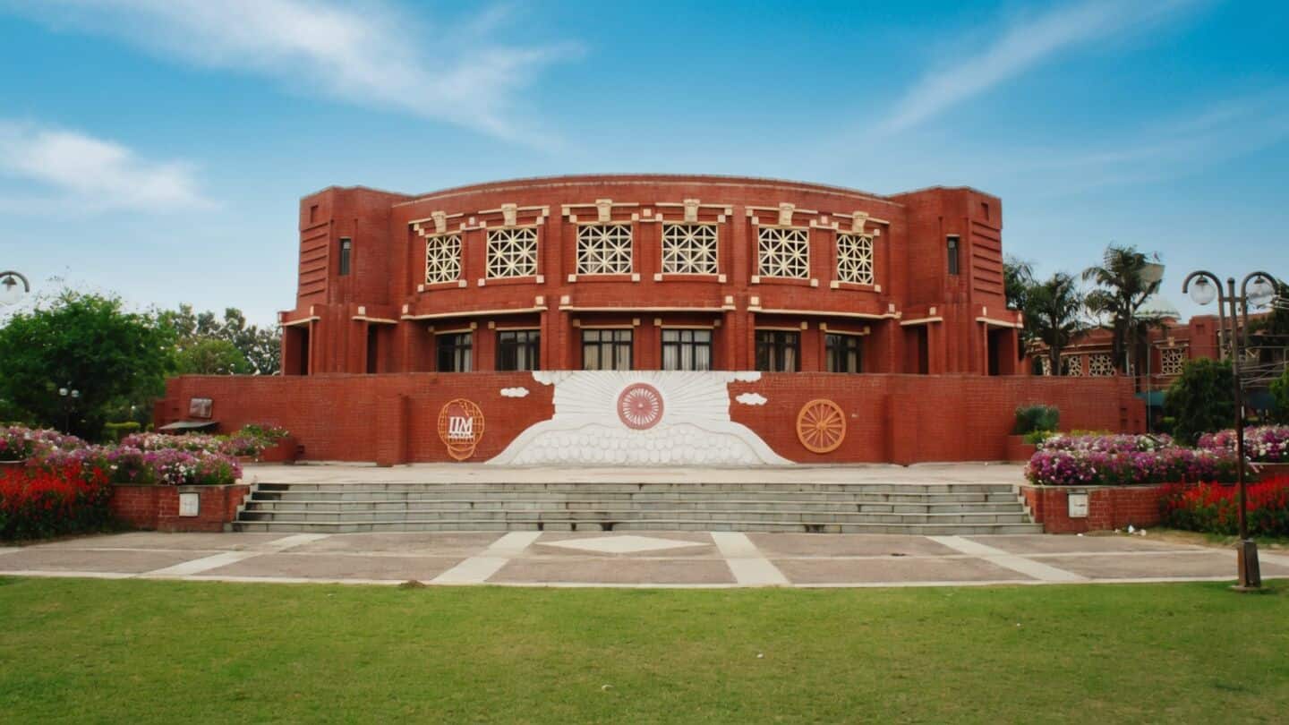 IIM Lucknow launches B.S. in AI and Business Analytics