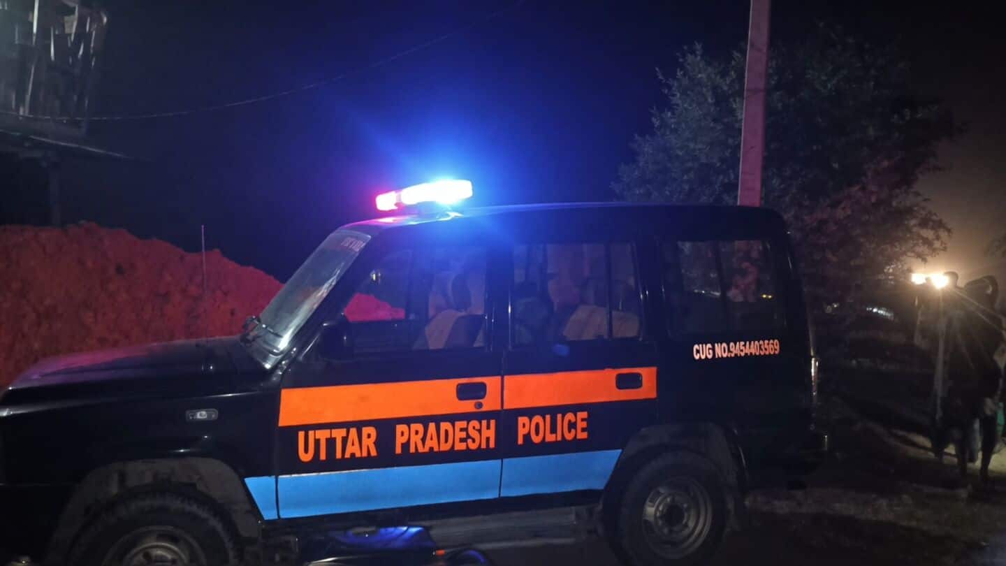 Dumper truck hits family car near Bindoura village, kills 4