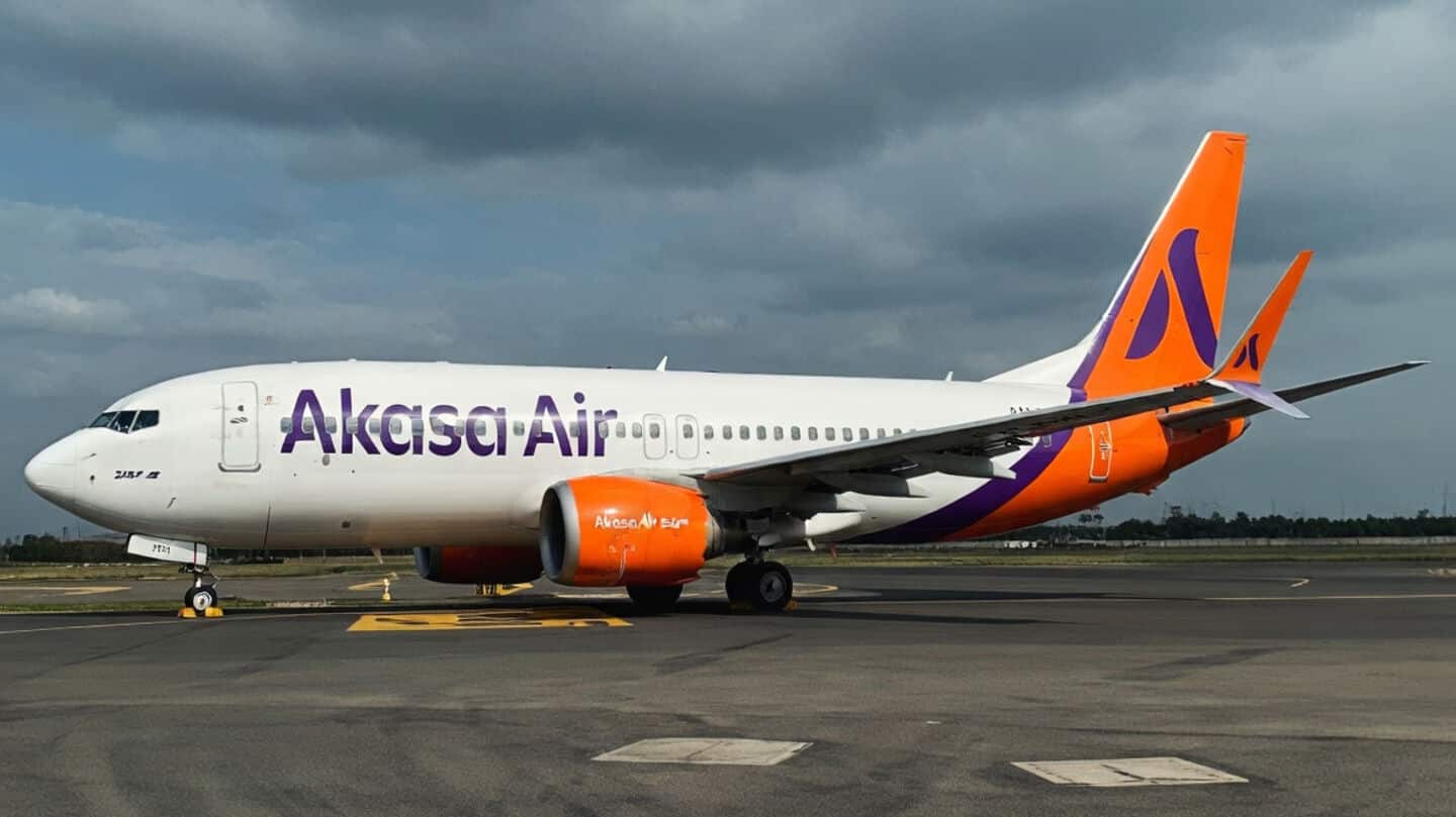 Akasa Air detoured and IndiGo evacuated as airlines prioritized safety