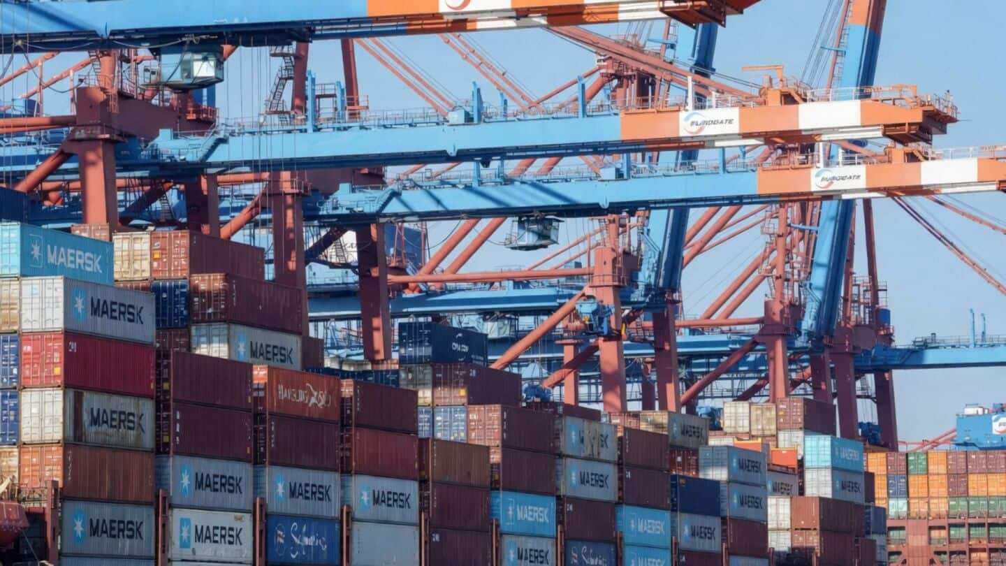 India crosses $200 billion goods exports, government eyes $500 billion