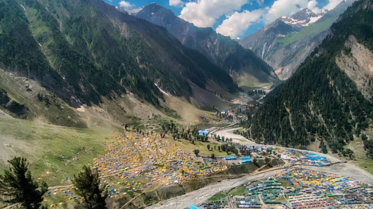 Amarnath Yatra ends as Chhari Mubarak arrives during Raksha Bandhan