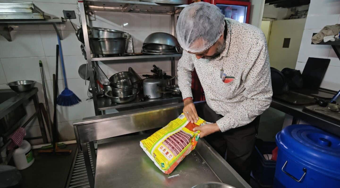 West Bengal inspectors find around 500kg stale chicken, prawns