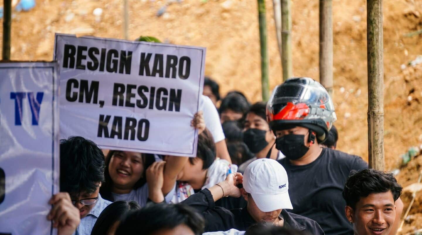 Arunachal Pradesh protesters demand Pema Khandu resign over CBI probe