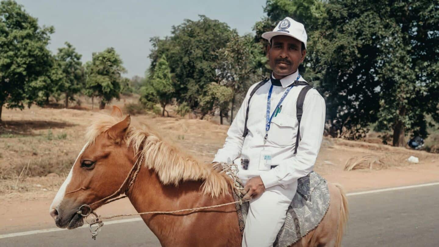 Munna Prasad Gupta uses horse for Jharkhand census amid shortages