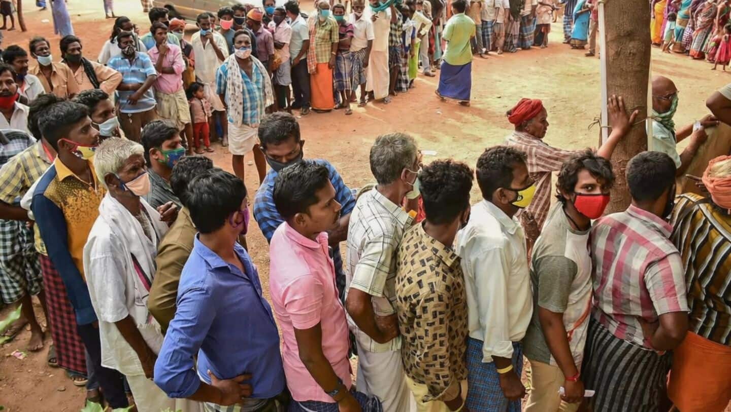 Kottur near Coimbatore residents protest exclusion from election cash handouts