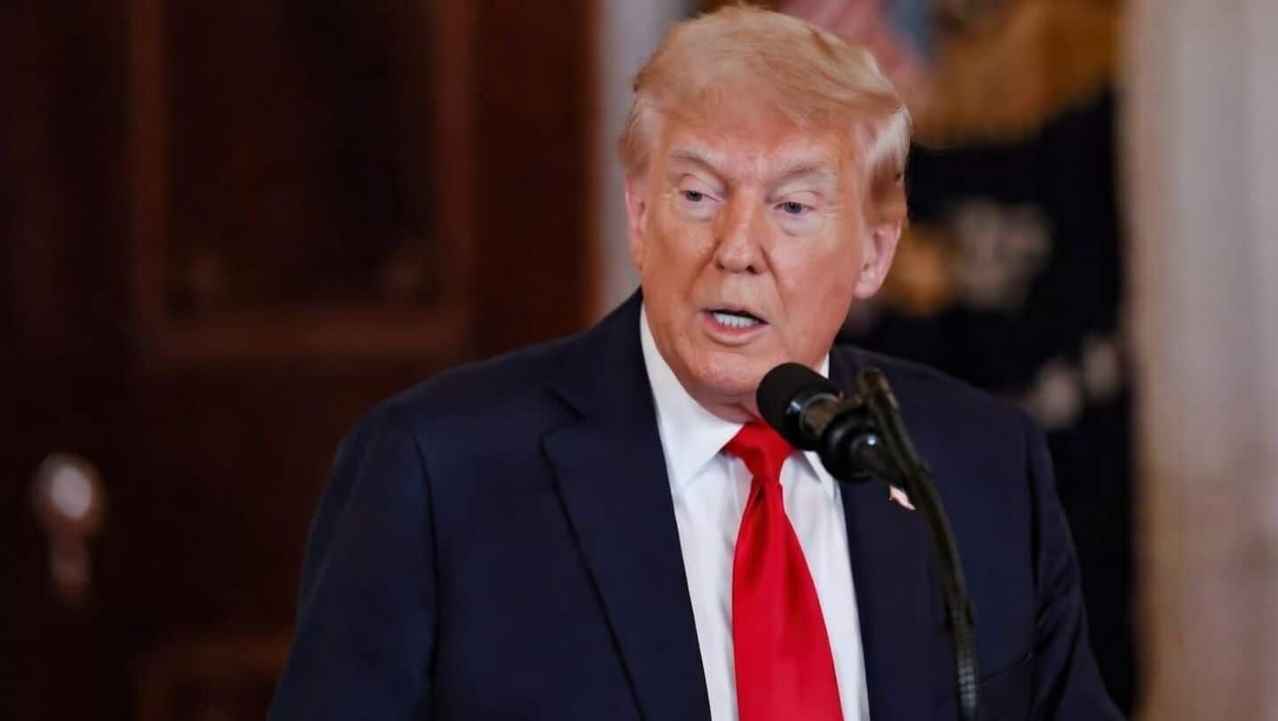 Trump's net worth drops $54 million in a week