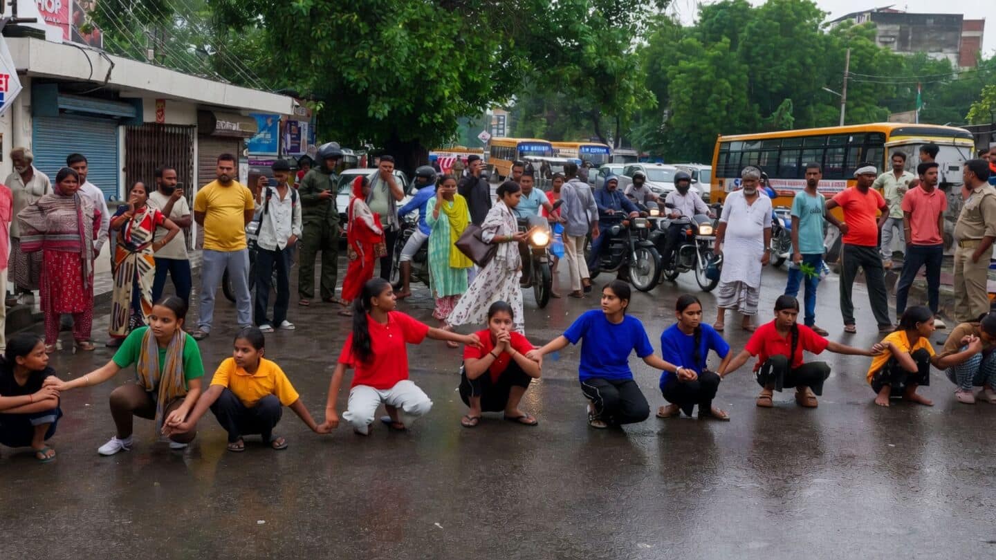 Students across India protest poor school conditions and demand change