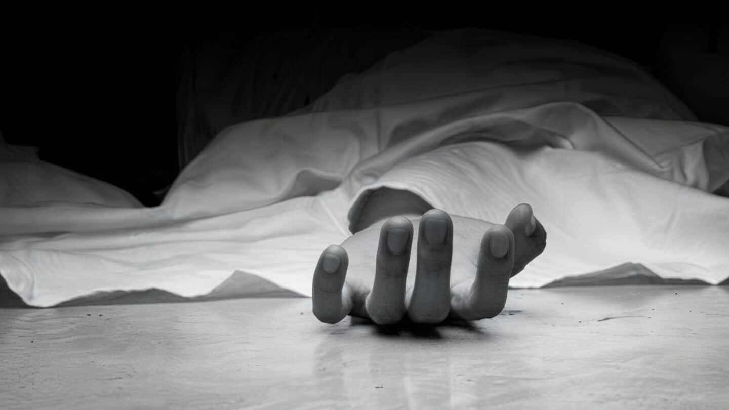 Mother and daughter die after snakebite in Triveni Colony Bakhtawarpur