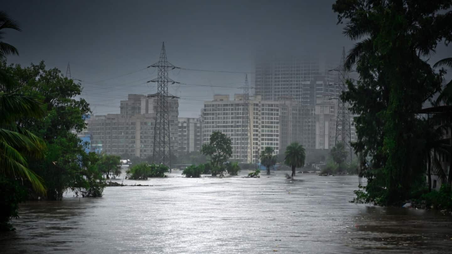 Mumbai records deluge during El Nino as experts cite warming