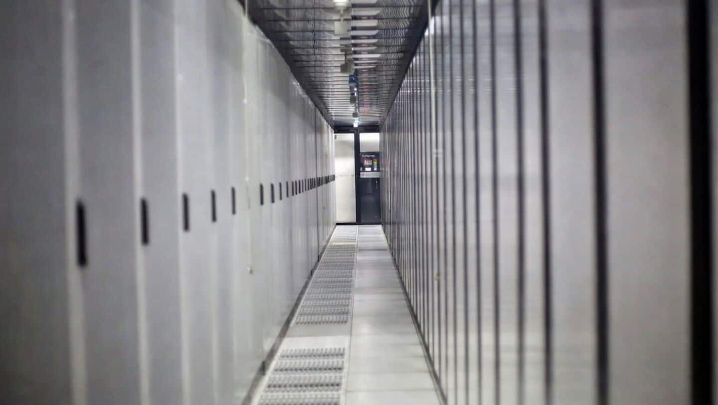 How data centers like Yotta D1 power AI tools