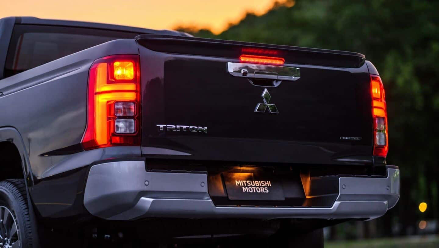 Mitsubishi makes US comeback with new midsize pickup truck