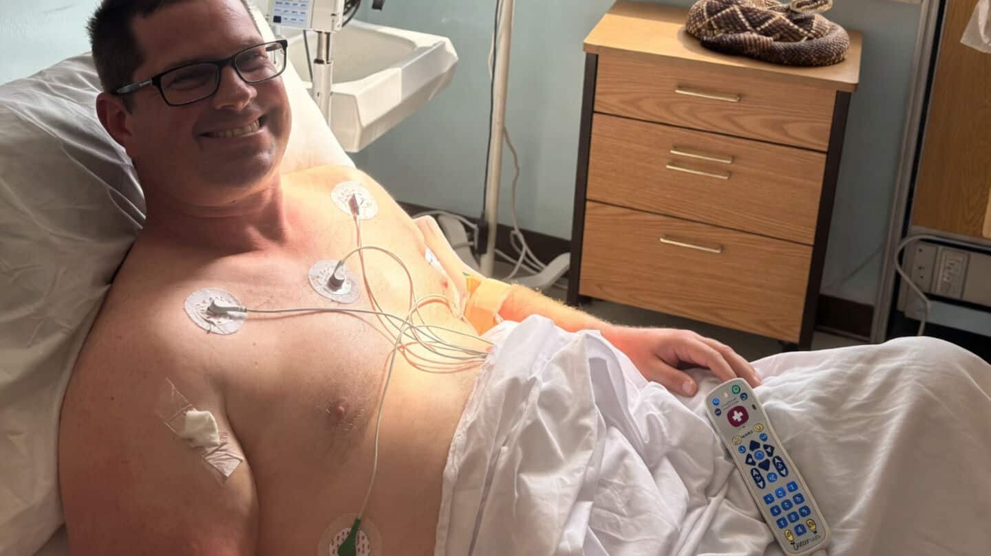 Chris Howarth faces $1.3 million hospital bill after rattlesnake bite