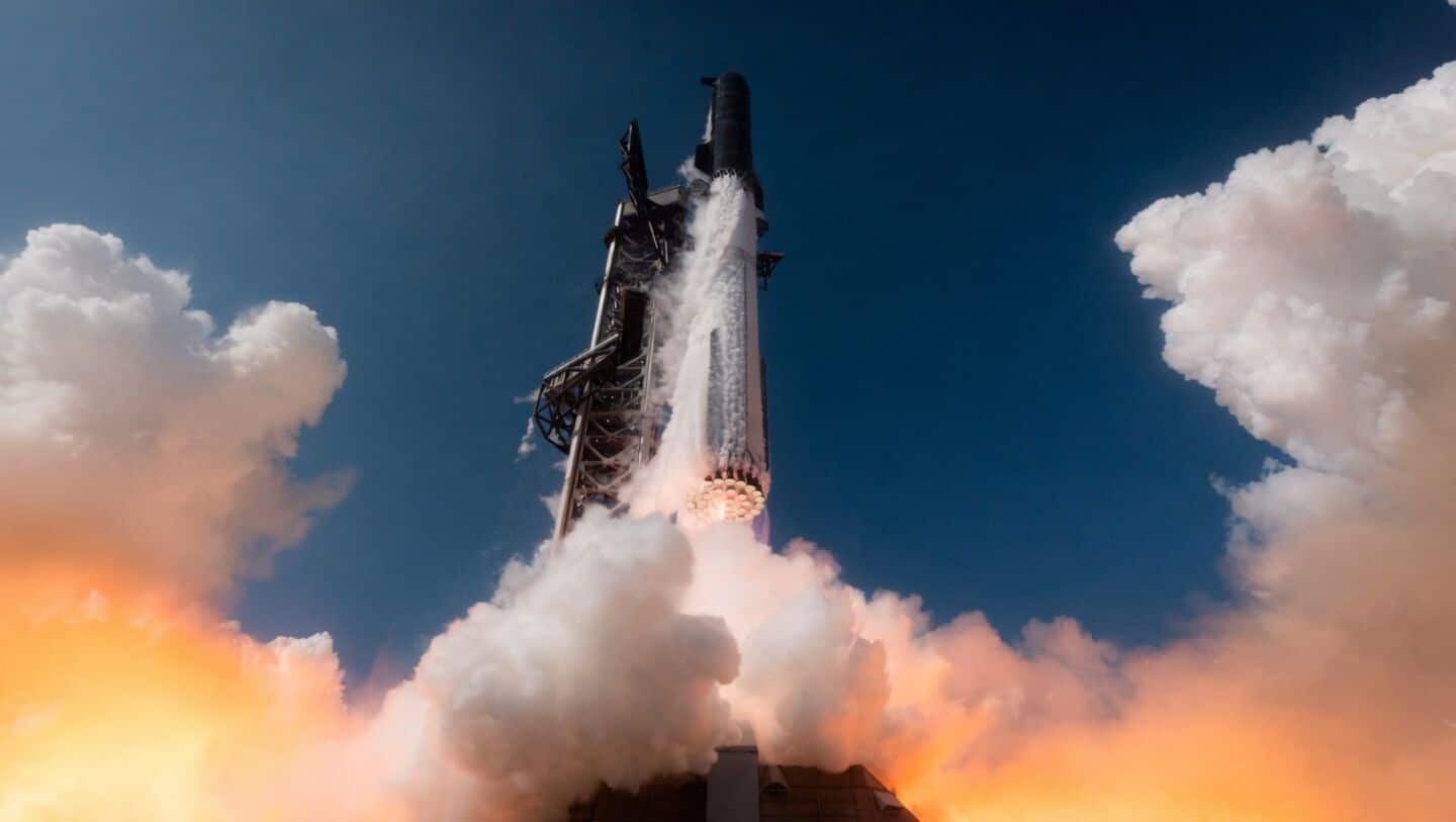SpaceX Starship V3 launches May 22 2026 for NASA Artemis