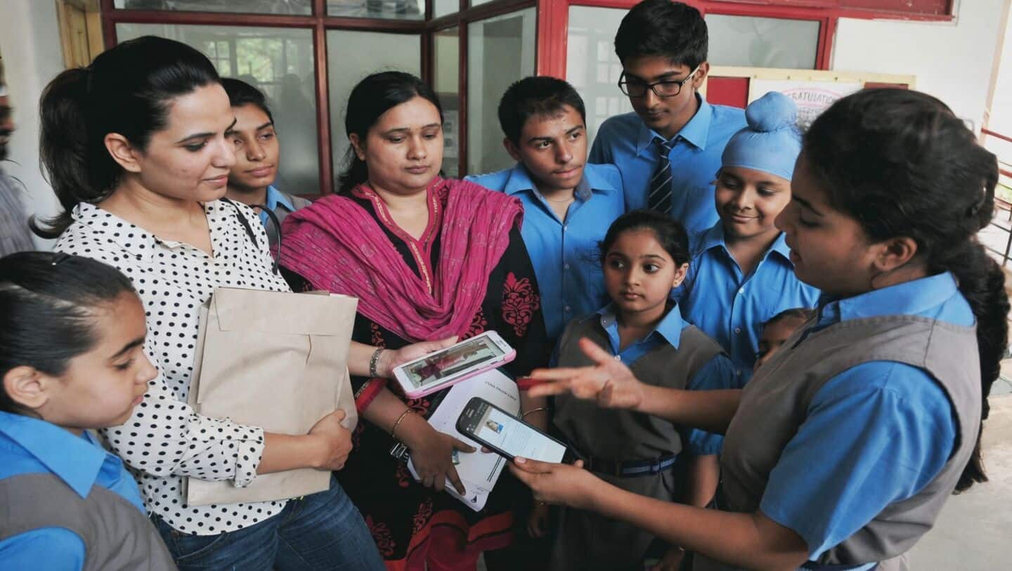 CBSE 12वीं के नंबरों का खेल! बोर्ड ने बताया 'ओवर अटेम्पट' पर क्या होगा