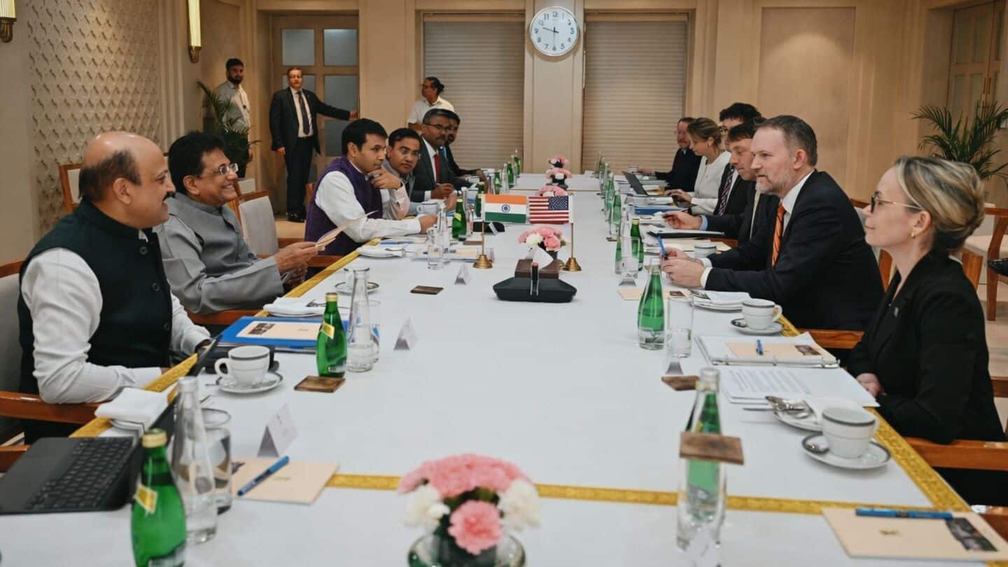 India US ministers in New Delhi to finalize pact