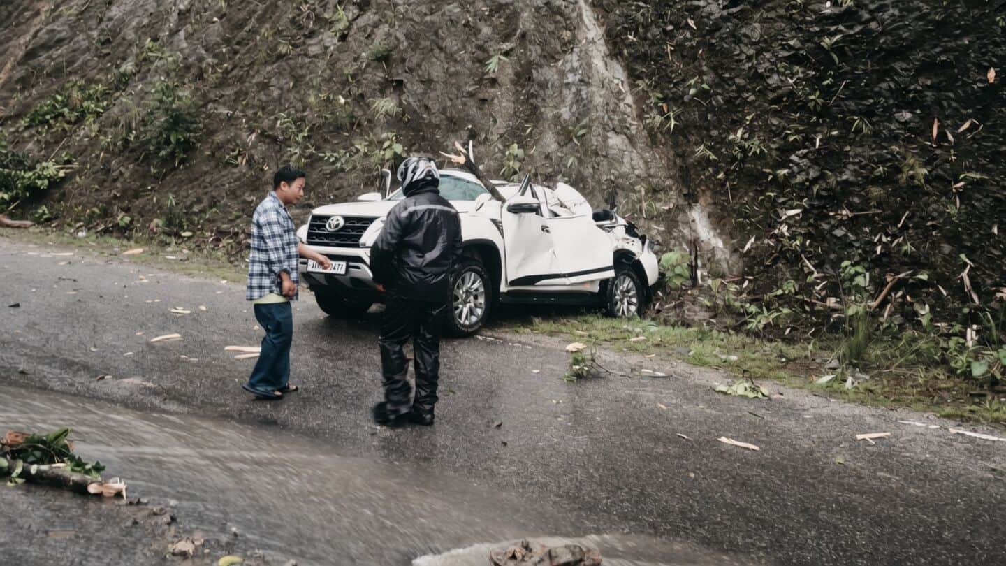 PMGSY road landslide in Upper Subansiri kills 3, 1 missing