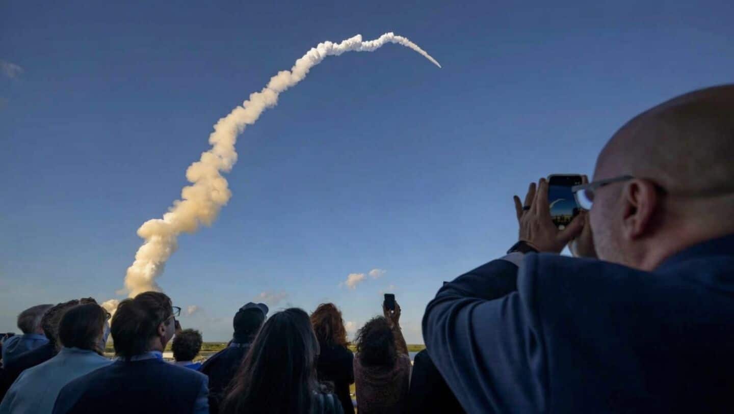 NASA plans Artemis II lunar mission 1st since 1972