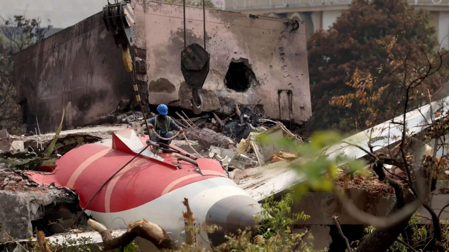 US experts' examination of Boeing engines delays Air India report