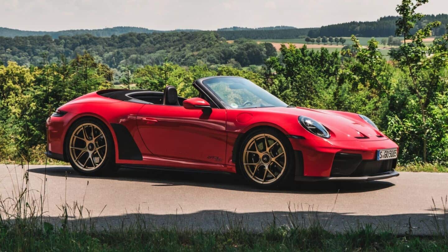 Porsche 911 sales rise 19% as overall deliveries drop 16%