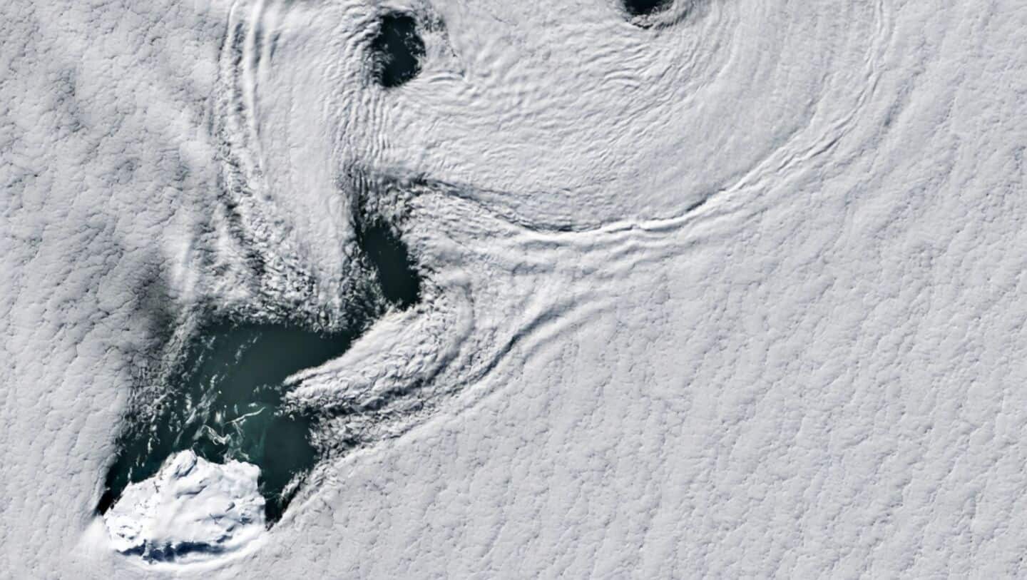 NASA images show von Karman vortices near Peter I Island