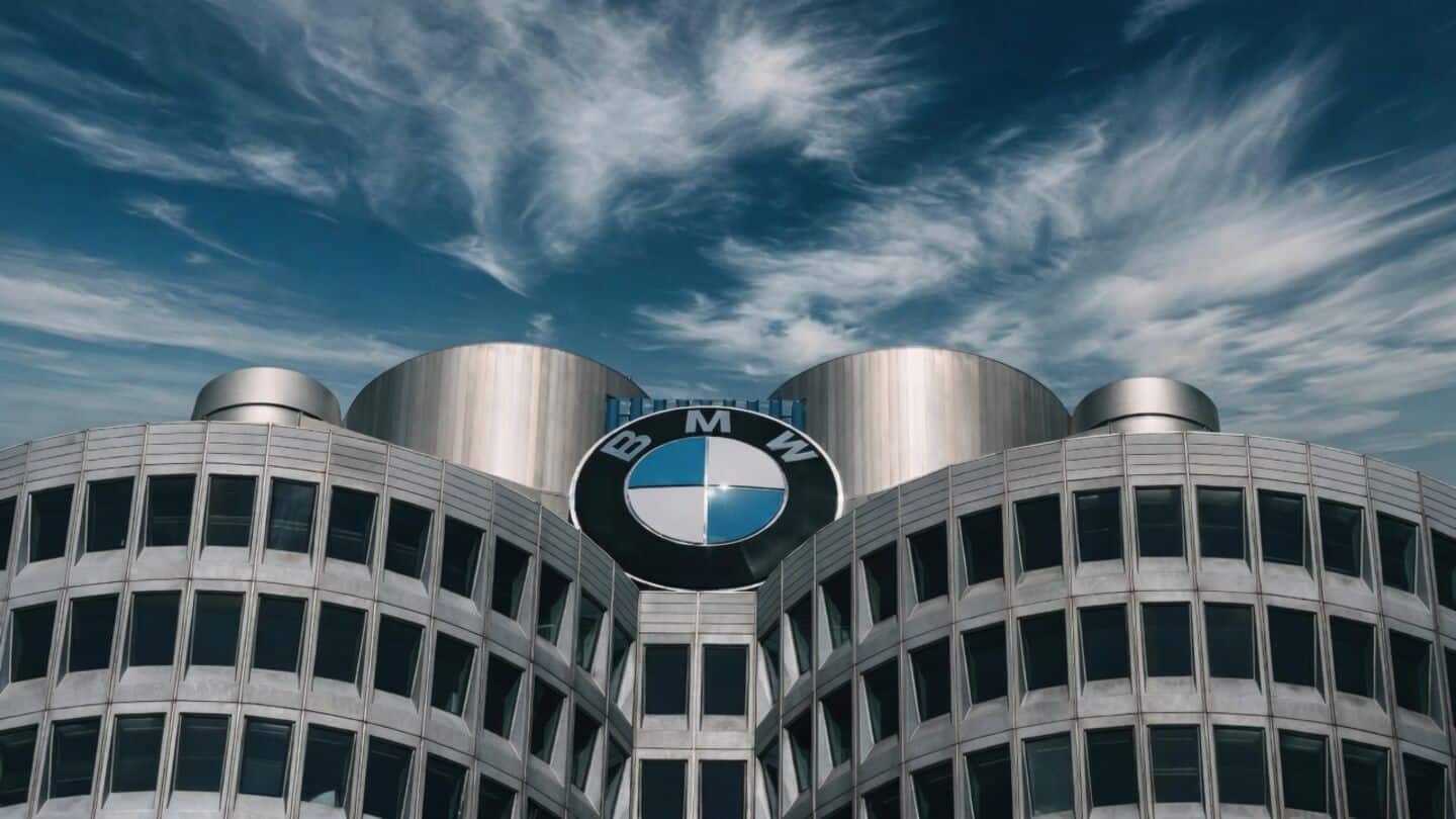 BMW to cut about 20% of senior managers by mid-2027
